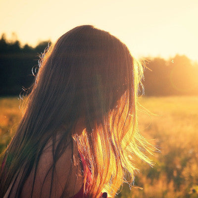 Weiblichkeit im Wandel: Warum die Wechseljahre ein kraftvoller Neubeginn sind